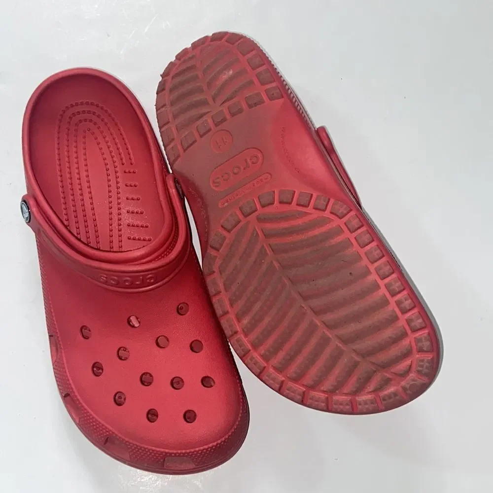 Crocs Classics Electric Pink Men Shoes Size 11